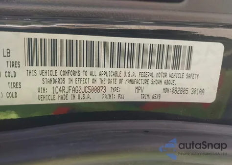 2018 Jeep Grand Cherokee Upland 4X4 z USA, uszkodzony, nr VIN 1C4RJFAG0JC500873